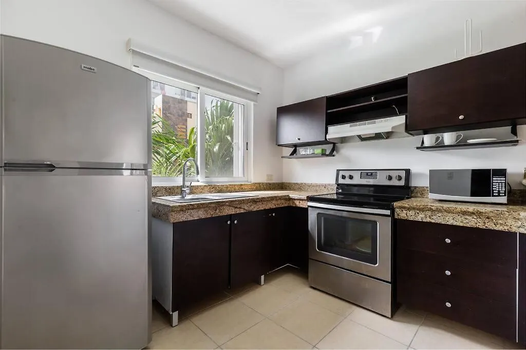 Spacious 2 Bedroom And Big Terrace Condo In Centro Playa del Carmen 0*,