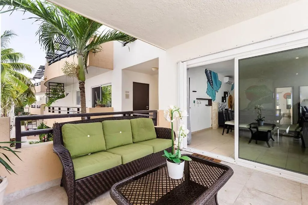Spacious 2 Bedroom And Big Terrace Condo In Centro Playa del Carmen