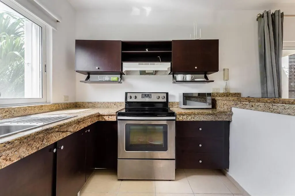 Apartment Spacious 2 Bedroom And Big Terrace Condo In Centro Playa del Carmen