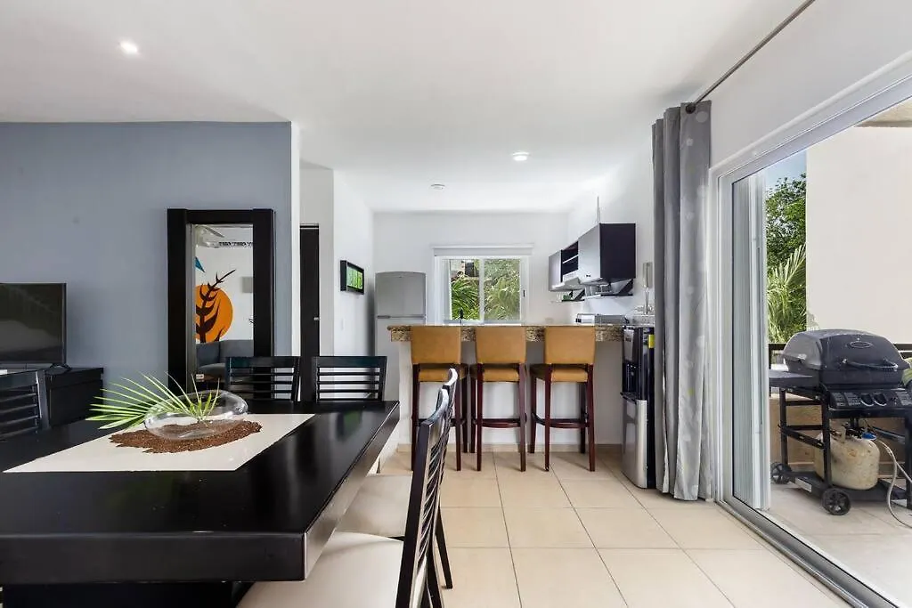 Spacious 2 Bedroom And Big Terrace Condo In Centro Playa del Carmen 0*,  Mexico