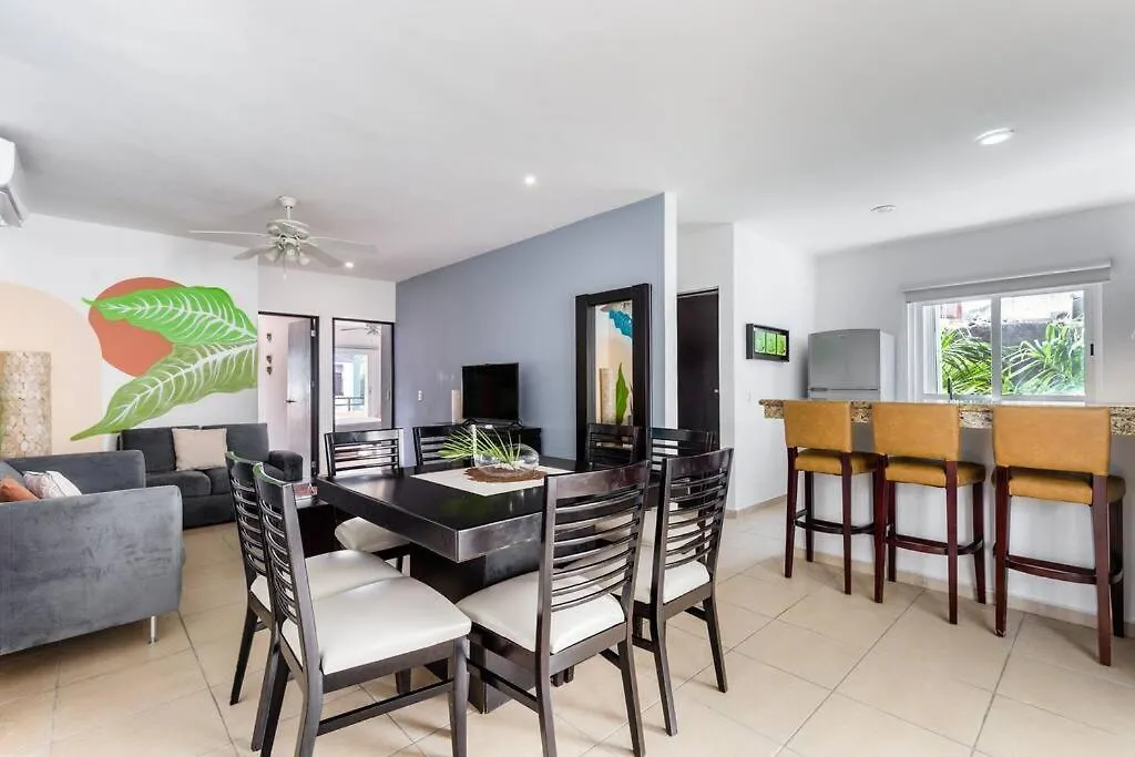 Apartamento Spacious 2 Bedroom And Big Terrace Condo In Centro Playa del Carmen